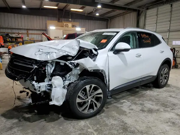 LRBFZPR46PD095602 2023 BUICK ENVISION - Image 1