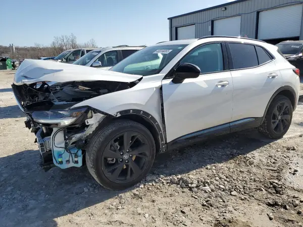LRBFZPR46PD229363 2023 BUICK ENVISION - Image 1