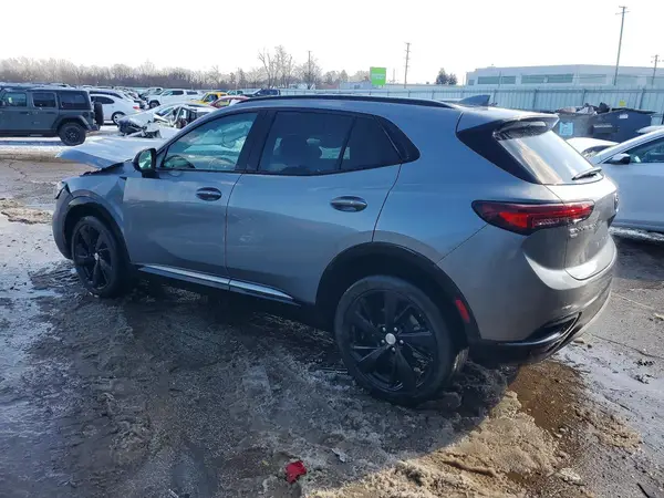 LRBFZPR47MD127579 2021 BUICK ENVISION - Image 2
