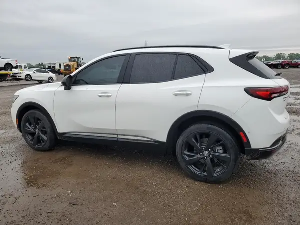 LRBFZPR47PD190783 2023 BUICK ENVISION - Image 2