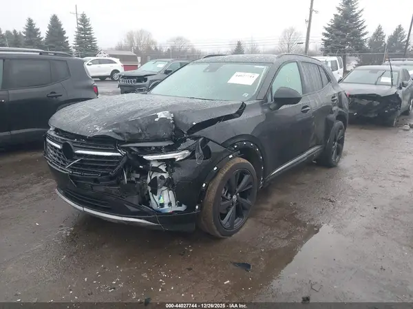 LRBFZPR48PD077487 2023 BUICK ENVISION - Image 2
