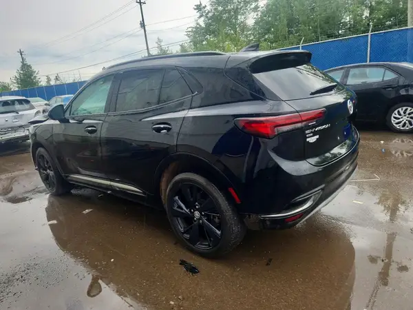 LRBFZPR49PD100047 2023 BUICK ENVISION - Image 2