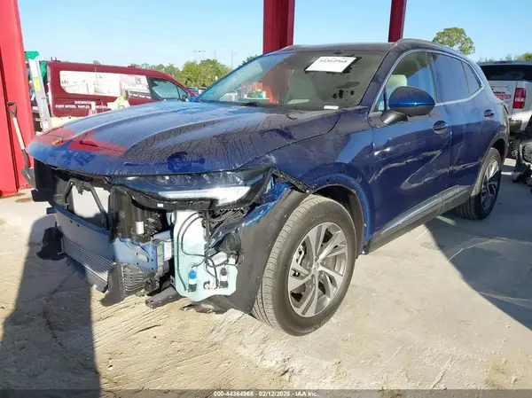 LRBFZPR49PD188243 2023 BUICK ENVISION - Image 2