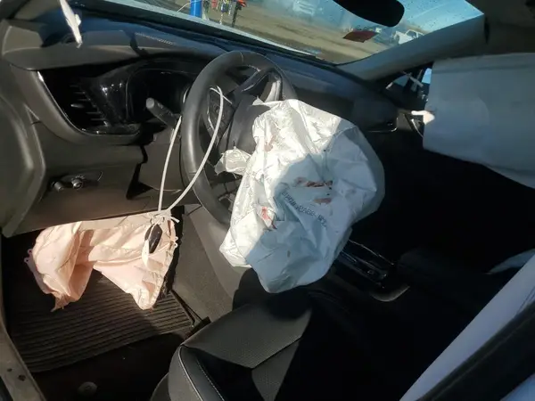 LRBFZPR4XPD071982 2023 BUICK ENVISION - Image 8