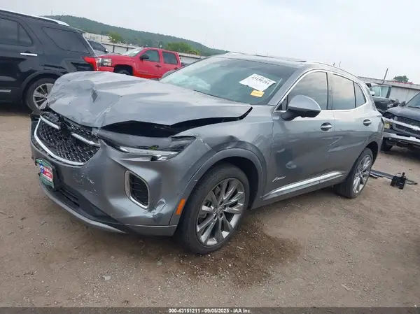LRBFZRR41ND122164 2022 BUICK ENVISION - Image 2