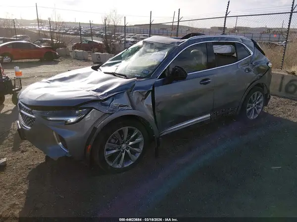 LRBFZRR42MD179150 2021 BUICK ENVISION - Image 2