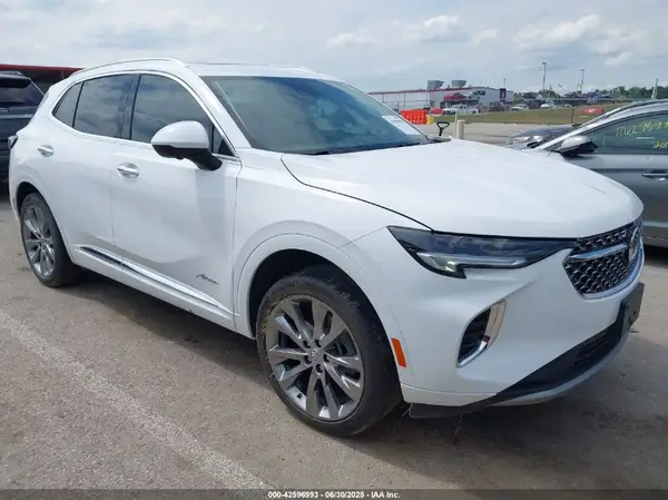 LRBFZRR42ND062847 2022 BUICK ENVISION - Image 1