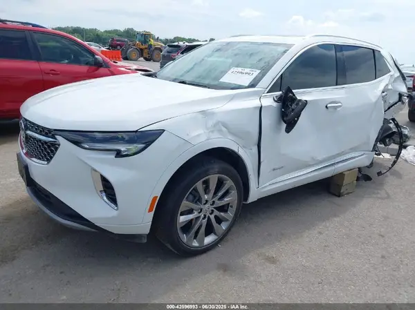 LRBFZRR42ND062847 2022 BUICK ENVISION - Image 2