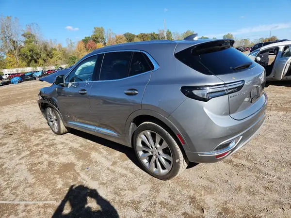 LRBFZRR43PD029083 2023 BUICK ENVISION - Image 2