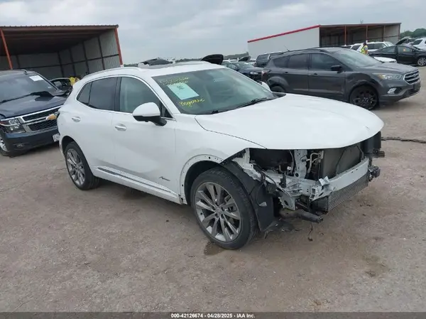 LRBFZRR47ND020593 2022 BUICK ENVISION - Image 1