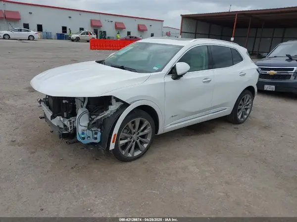 LRBFZRR47ND020593 2022 BUICK ENVISION - Image 2