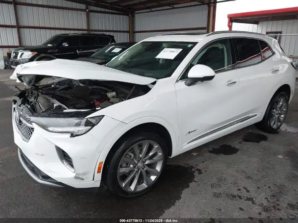 LRBFZRR47ND071222 2022 BUICK ENVISION - Image 2