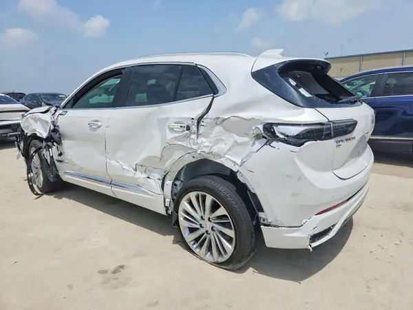 LRBFZSE41RD017451 2024 BUICK ENVISION - Image 2