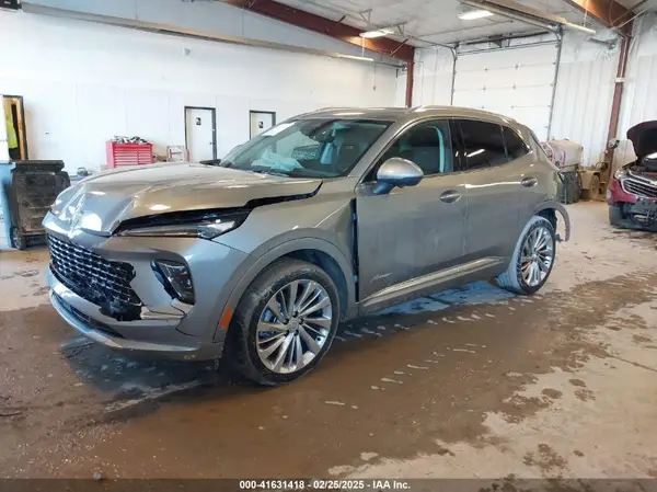 LRBFZSE42RD072328 2024 BUICK ENVISION - Image 2