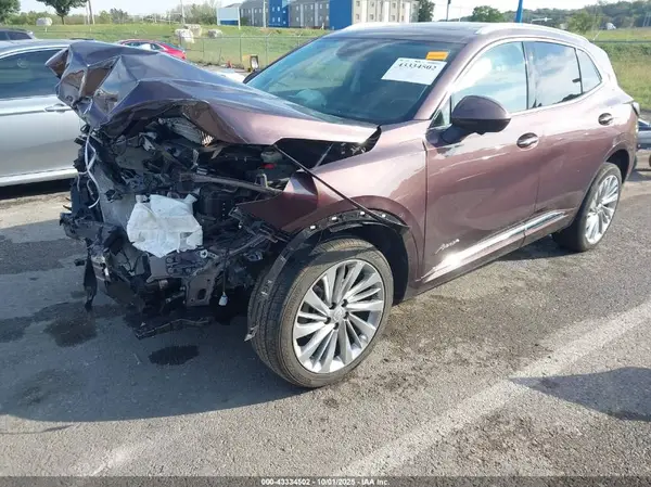 LRBFZSE48RD013610 2024 BUICK ENVISION - Image 2