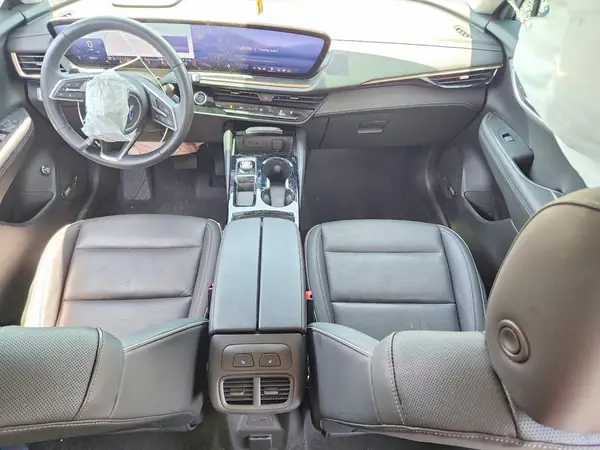 LRBFZSE48RD016393 2024 BUICK ENVISION - Image 8