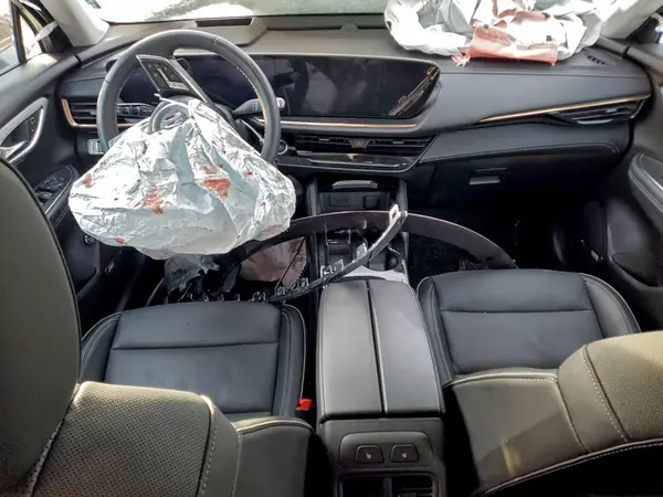 LRBFZSE49RD058250 2024 BUICK ENVISION - Image 8