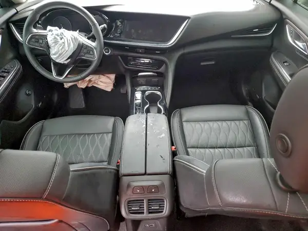 LRBFZSR40ND162257 2022 BUICK ENVISION - Image 8