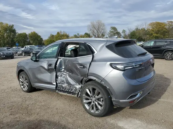 LRBFZSR41ND076231 2022 BUICK ENVISION - Image 2