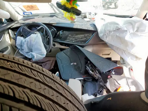 LRBFZSR41PD221304 2023 BUICK ENVISION - Image 8