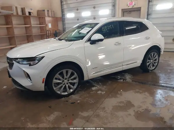 LRBFZSR43MD120485 2021 BUICK ENVISION - Image 2