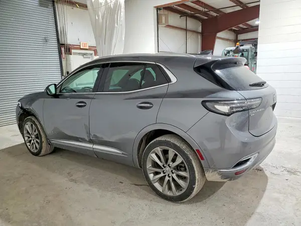 LRBFZSR43ND070513 2022 BUICK ENVISION - Image 2