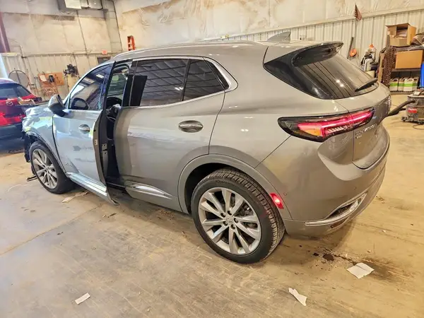 LRBFZSR43PD036445 2023 BUICK ENVISION - Image 2