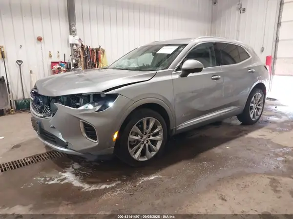 LRBFZSR43PD193330 2023 BUICK ENVISION - Image 2