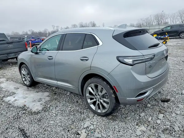 LRBFZSR45PD213447 2023 BUICK ENVISION - Image 2