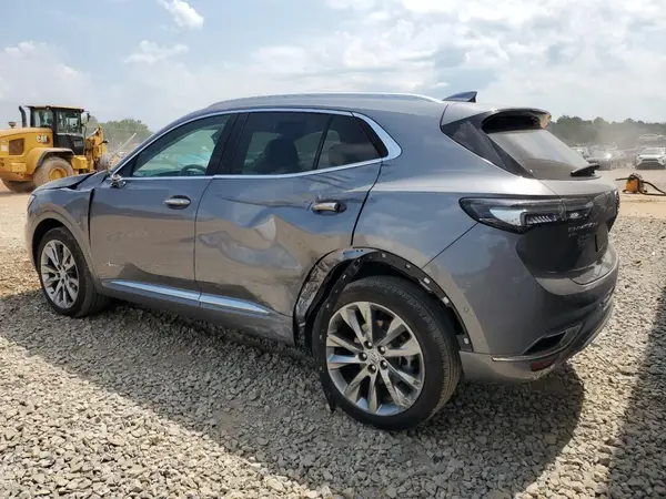 LRBFZSR46ND015828 2022 BUICK ENVISION - Image 2
