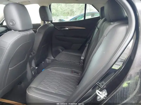 LRBFZSR48MD110843 2021 BUICK ENVISION - Image 8
