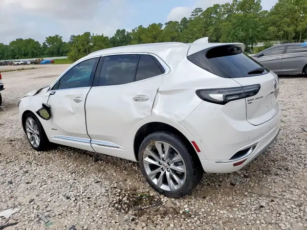 LRBFZSR48PD194733 2023 BUICK ENVISION - Image 2