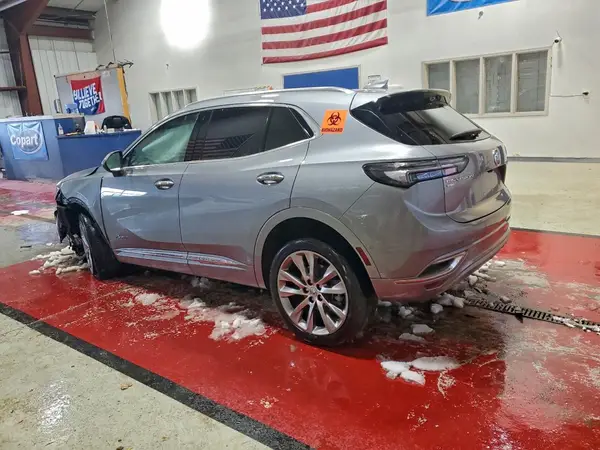 LRBFZSR48PD232946 2023 BUICK ENVISION - Image 2