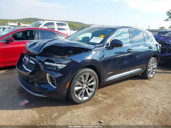 LRBFZSR49MD061782 2021 BUICK ENVISION - Image 2