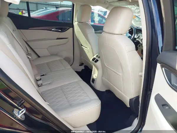 LRBFZSR49MD061782 2021 BUICK ENVISION - Image 8
