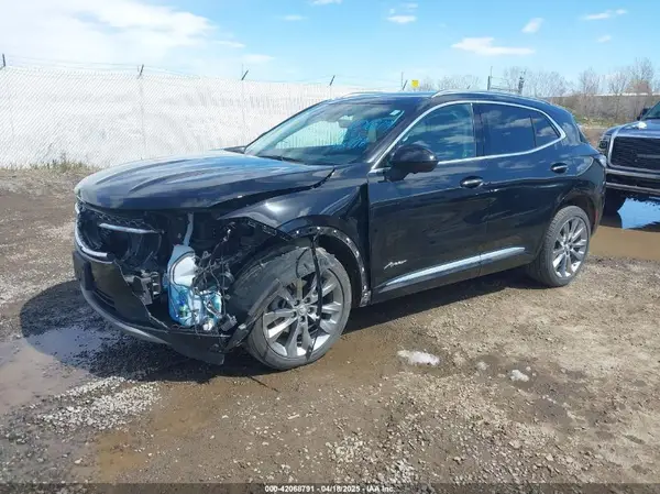 LRBFZSR49PD017883 2023 BUICK ENVISION - Image 2