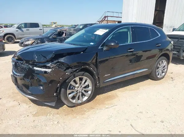 LRBFZSR4XPD160454 2023 BUICK ENVISION - Image 2