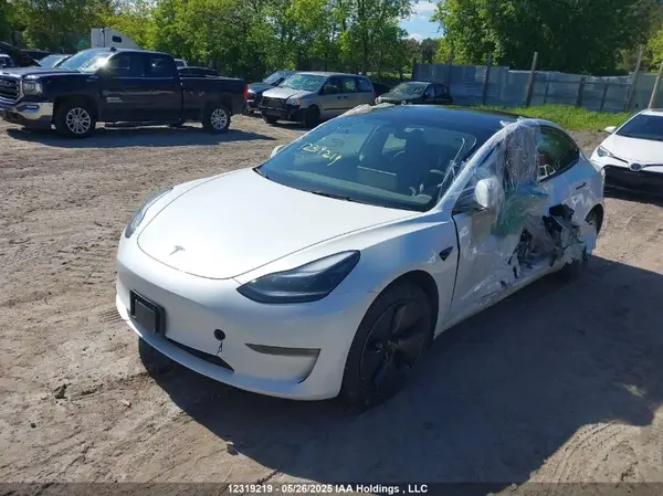 LRW3E1EB0PC872361 2023 TESLA MODEL 3 - Image 2