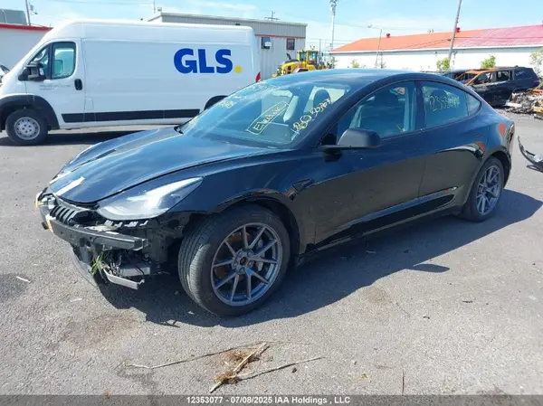 LRW3E1EB2PC851785 2023 TESLA MODEL 3 - Image 2