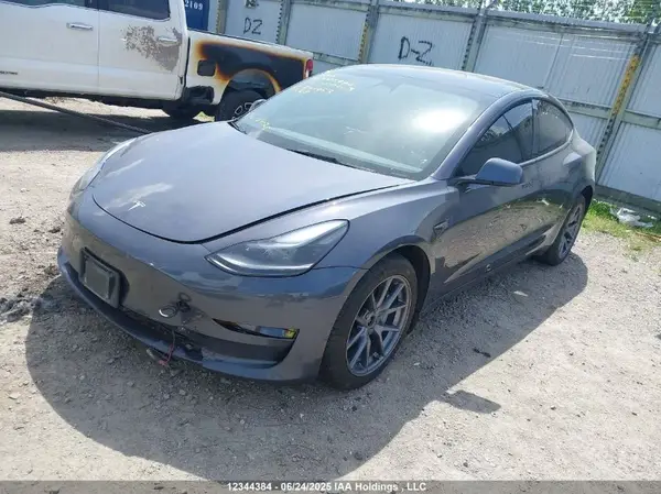 LRW3E1EB3PC900363 2023 TESLA MODEL 3 - Image 2