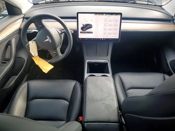 LRW3E1EB4PC932495 2023 TESLA MODEL 3 - Image 8