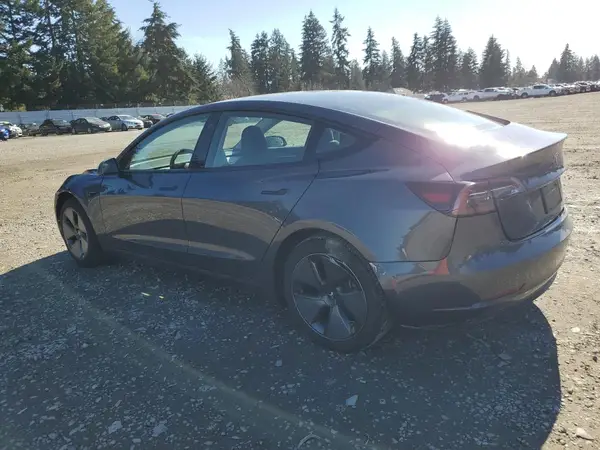 LRW3E1EB6PC923703 2023 TESLA MODEL 3 - Image 2