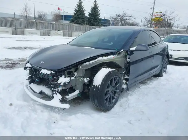LRW3E1EB8PC851256 2023 TESLA MODEL 3 - Image 2