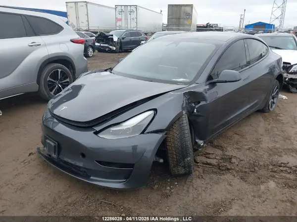 LRW3E1EB9PC924828 2023 TESLA MODEL 3 - Image 2