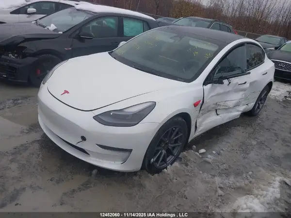 LRW3E1EBXPC921551 2023 TESLA MODEL 3 - Image 2