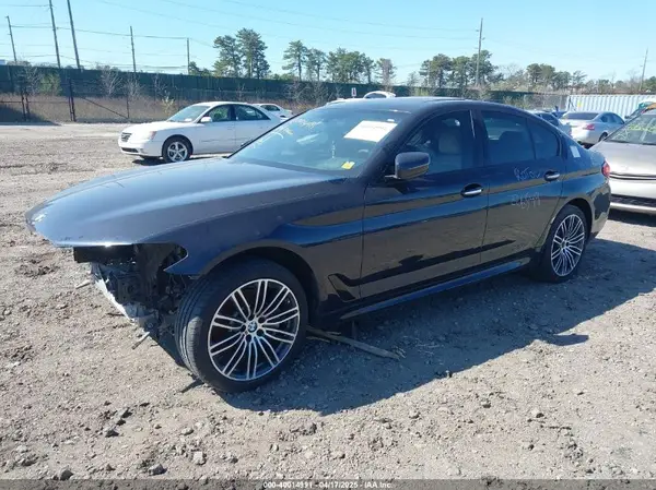 LRW3E1EC0PC922068 2017 BMW 5ER - Image 2