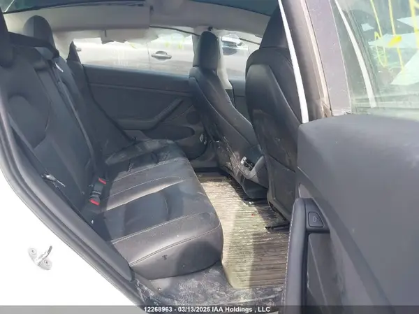 LRW3E1FA0PC875976 2023 TESLA MODEL 3 - Image 8