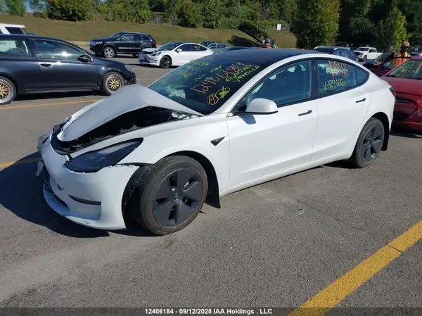 LRW3E1FA0PC891661 2023 TESLA MODEL 3 - Image 2
