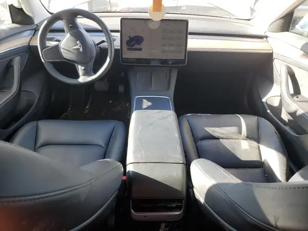 LRW3E1FA0PC921516 2023 TESLA MODEL 3 - Image 8