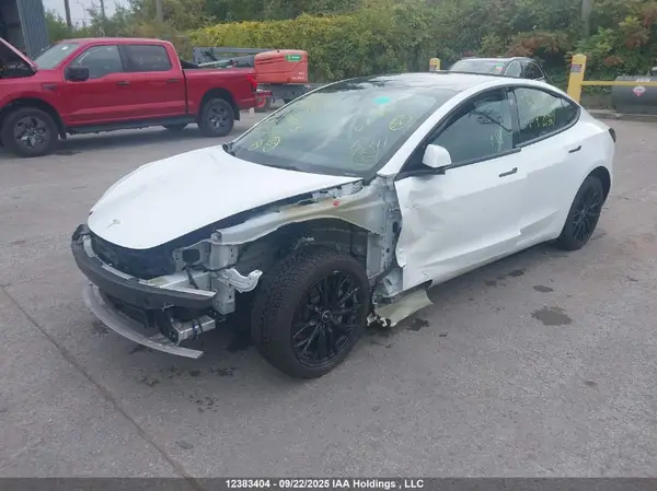 LRW3E1FA1PC921511 2023 TESLA MODEL 3 - Image 2